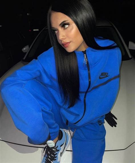 💙Blue outfit💙 | Nike tech tracksuit, Girls tracksuit, Nike outfits