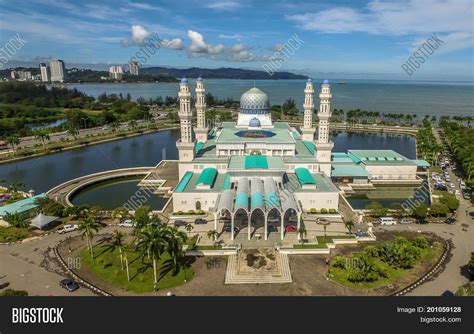 Kota Kinabalu,Sabah, Image & Photo (Free Trial) | Bigstock