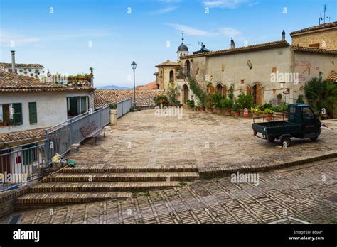 The ancient village of Penne in Italy Stock Photo - Alamy