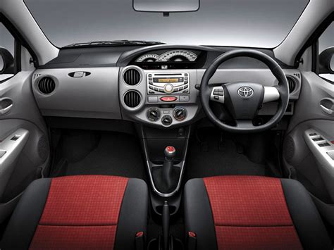 Toyota Etios Liva Diesel | TOPISMAG.NET