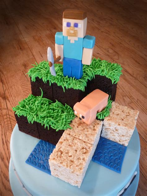 Minecraft Themed Cake - CakeCentral.com