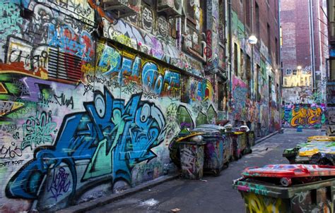 Free picture: graffiti, street, urban, city, vandalism, alley, old, alley, colorful