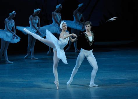 Mariinsky Ballet – Swan Lake – Washington – DanceTabs