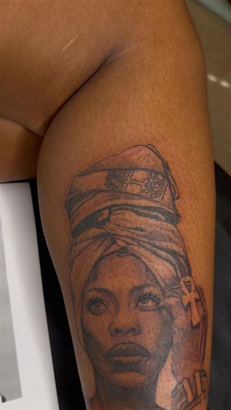 Erykah Badu Tattoo Portrait | Type tattoo, Portrait tattoo, Tattoo videos