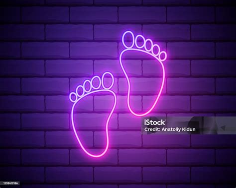 Lampu Neon Ikon Tanda Jejak Manusia Simbol Tanpa Alas Kaki Siluet Kaki Desain Grafis Bersinar ...