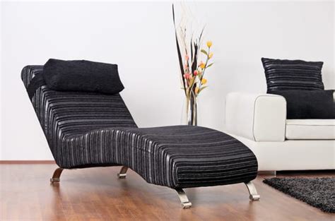 Single Sofa Designs to Suit your Budget and House Aesthetics