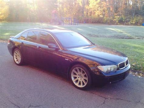 2005 BMW 745i Base Sedan 4-Door 4.4L (beautiful, black on black)