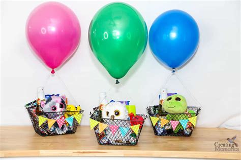 DIY Hot Air Balloon Party Favors to take you Up Up and Away