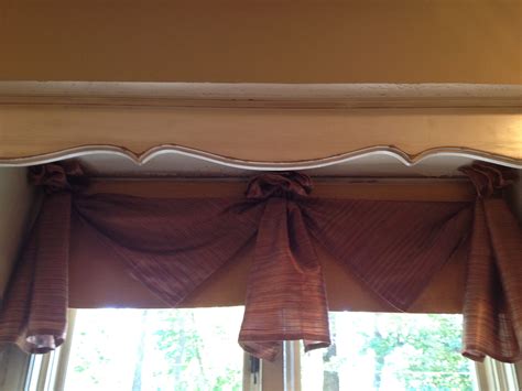 Pin by Keli McDonough on For the Home | Diy valance, Diy window, Diy window valance