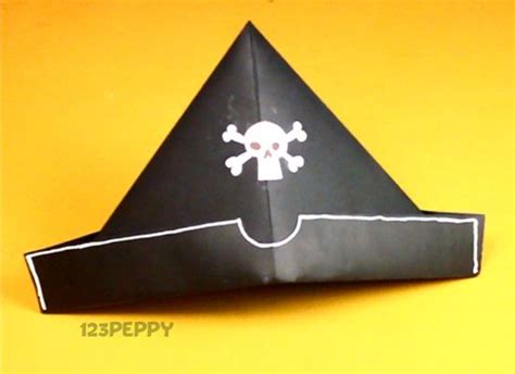 Pirate Hat Origami - Origami