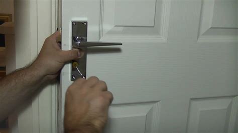 Fixing loose door knob – Door Knobs