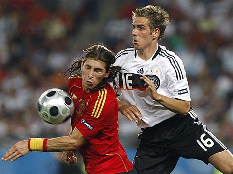 World Cup 2010 Gallery: world cup 2010 gallery : Sergio Ramos