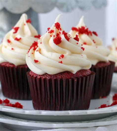 12 Easy Cupcake Decorating Ideas - Boston Girl Bakes