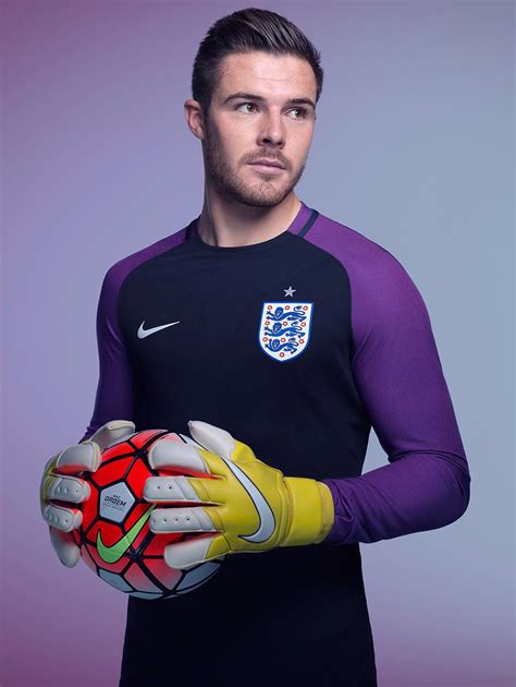 England Euro 2016 Goalkeeper Kit Released - Footy Headlines