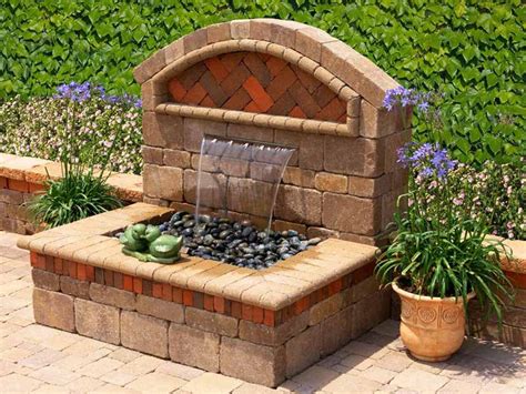 Fountain Front Yard | Fountain Design Ideas