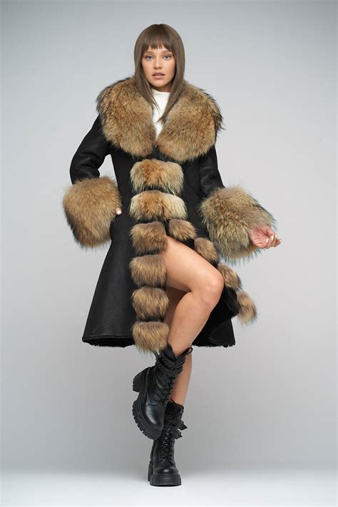 Sheepskin and polar fox fur coat 2039 - A&A Vesa Fur Factory