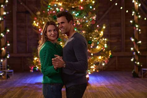 Jill Wagner talks about 'A Merry Christmas Wish' and 'Lioness ...