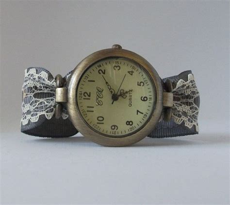 Unusual Watch for Women. Women's Watch With Custom Size - Etsy | Vintage watches, Fashion ...