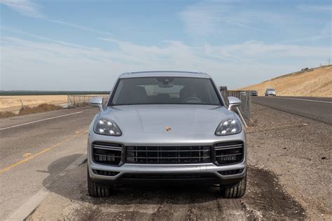 2019 Porsche Cayenne Specs, Price, MPG & Reviews | Cars.com