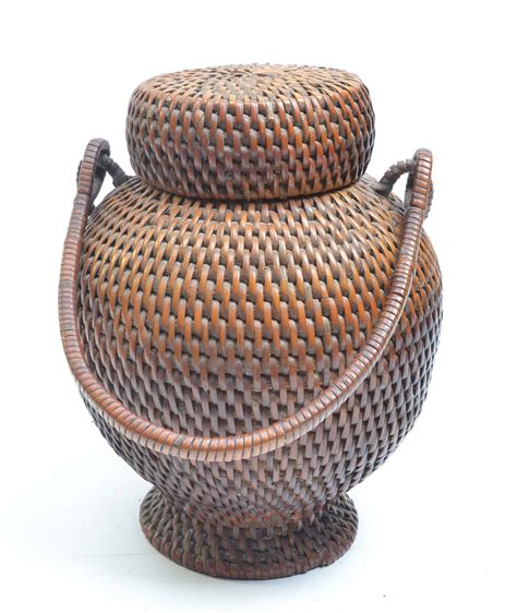 Basketry - Tribal Art - Oceanic - Indonesian - African art