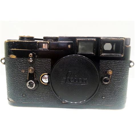 Leica M3 Camera (Original Black Paint) - meteor