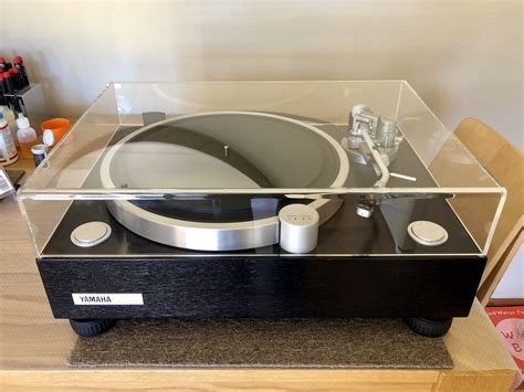 Yamaha GT-2000 Turntable Review & Cable Replacement | LiQUiD AUDiO