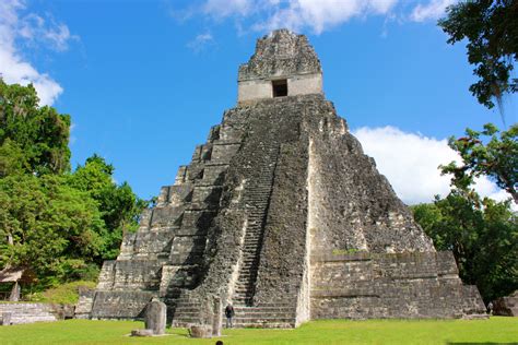 5 Must-See Mayan Ruins In San Ignacio Belize