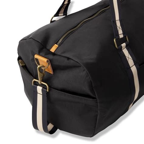 Personalized Men's Nylon Weekender Duffle Bag - The Man Registry