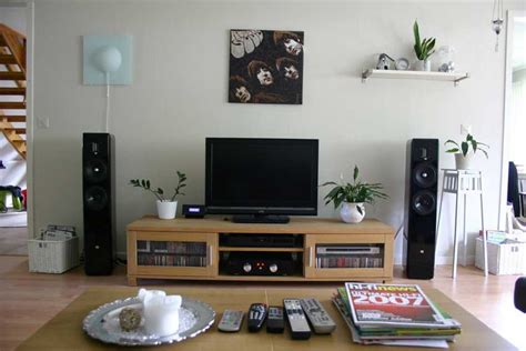 Minimalist and Marvelous Living Room Tv Setup - Interior Design Ideas