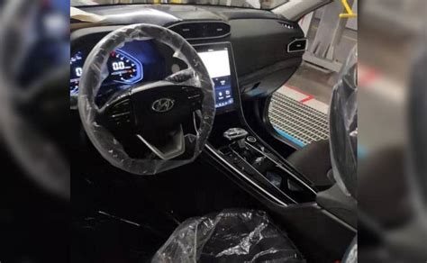 Next-Gen Hyundai Creta (ix25) Interior Revealed In New Leaked Images ...