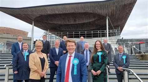 Reform UK Wales on Twitter: "Some of our 40 candidates campaigning outside the Senedd today What ...