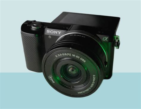 5 Must-Own Sony A5000 Lenses To Boost Image Quality [In 2023] 📸