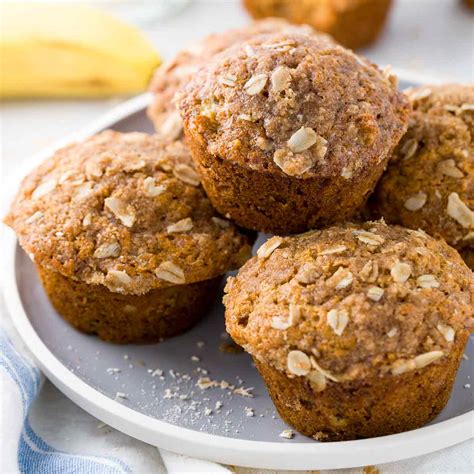 Healthy Banana Muffins with Oats - Jessica Gavin