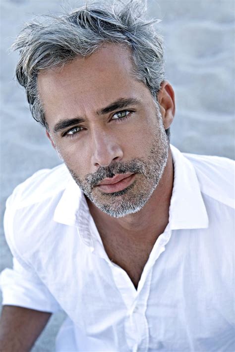 Silver Foxes Men, Men With Grey Hair, Gray Hair, Silver Hair Men, Beard ...