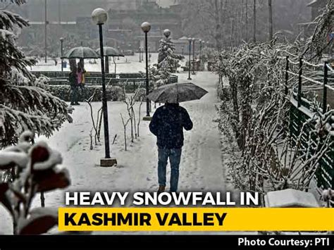 Snowfall In Kashmir: Latest News, Photos, Videos on Snowfall In Kashmir ...