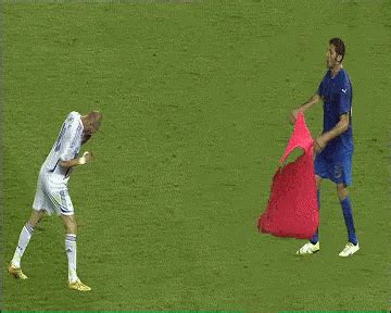 Zidane Headbutt GIF - Marco Materazzi Zidane Headbutt Coup De Boule Zidane - Discover & Share GIFs