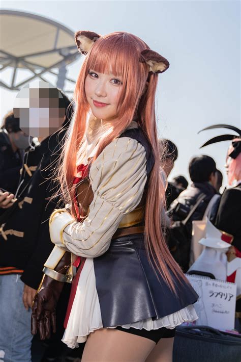 Japan cosplay Winter Comiket Japanese cosplayers costumes anime manga ...