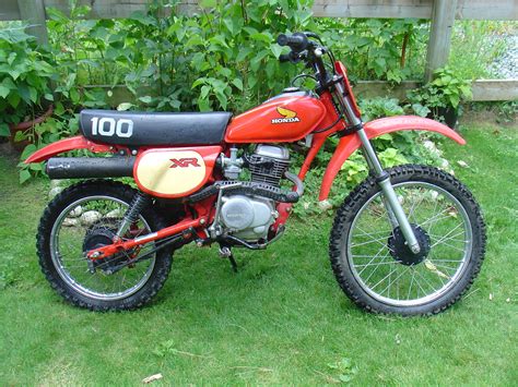 Austins 82 Honda XR100 | Honda dirt bike, Japanese motorcycle, Vintage bikes