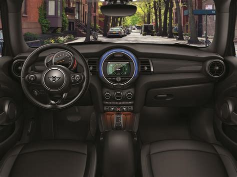 MINI Cooper 4 Door Hardtop Interior Review | MINI of Annapolis