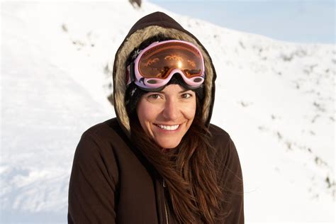 How to Choose the Right Lens Color for Your Ski Goggles