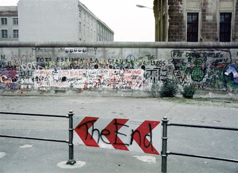 Graffiti on the Berlin Wall | Free Stock Image - Barnimages