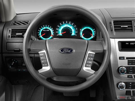 2012 Ford Fusion: 14 Interior Photos | U.S. News