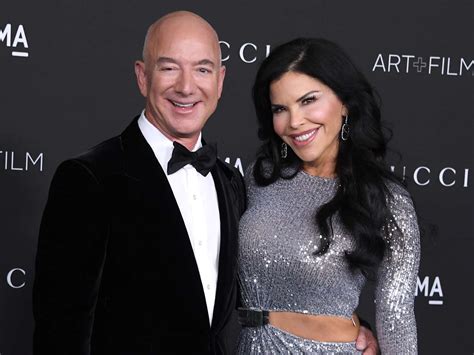 Who Is Jeff Bezos' Fiancée? All About Lauren Sánchez