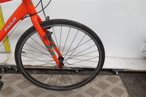 Fuji Bikes 17" Absolute two.3 Orange Hybrid Bike - Oahu Auctions