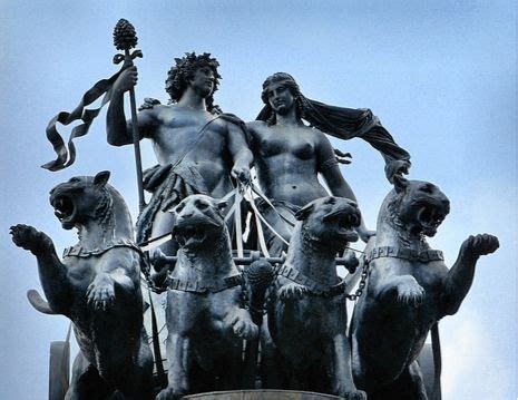 Dresden - Quadriga | Statue, Bronze statue, Artwork