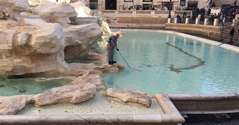 Coins in the Trevi Fountain | 360 Stories