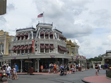 Disney Musings: Walt Disney World's Main Street U.S.A.