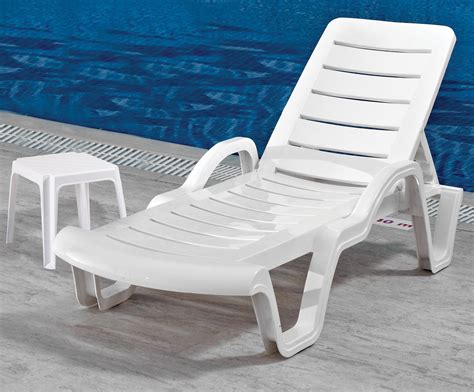 White Plastic Sun Lounger – JMart Warehouse