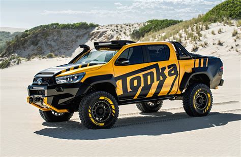 EXCLUSIVE: Toyota HiLux ‘Rugged’ off-road & ‘SRX’ luxury variants coming – PerformanceDrive