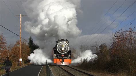 Beautiful SP 4449 Blows Her Steam - Train Fanatics